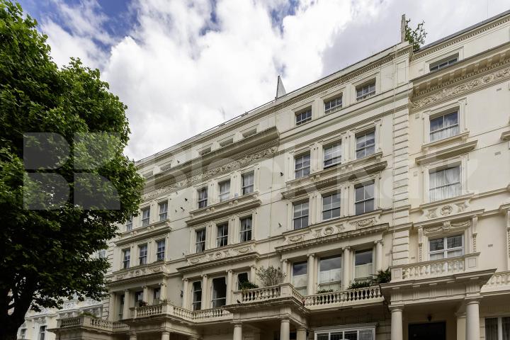 Stunning studio with a mezzanine level sleeping area mins to tube and hyde park Inverness Street, Hyde Park / Bayswater